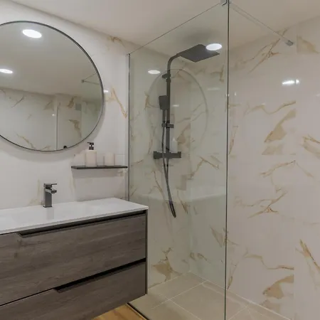 Hip Heaven On Apartment *